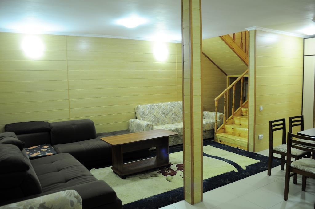 Dome Hotel โชลปอน-อาตา ภายนอก รูปภาพ