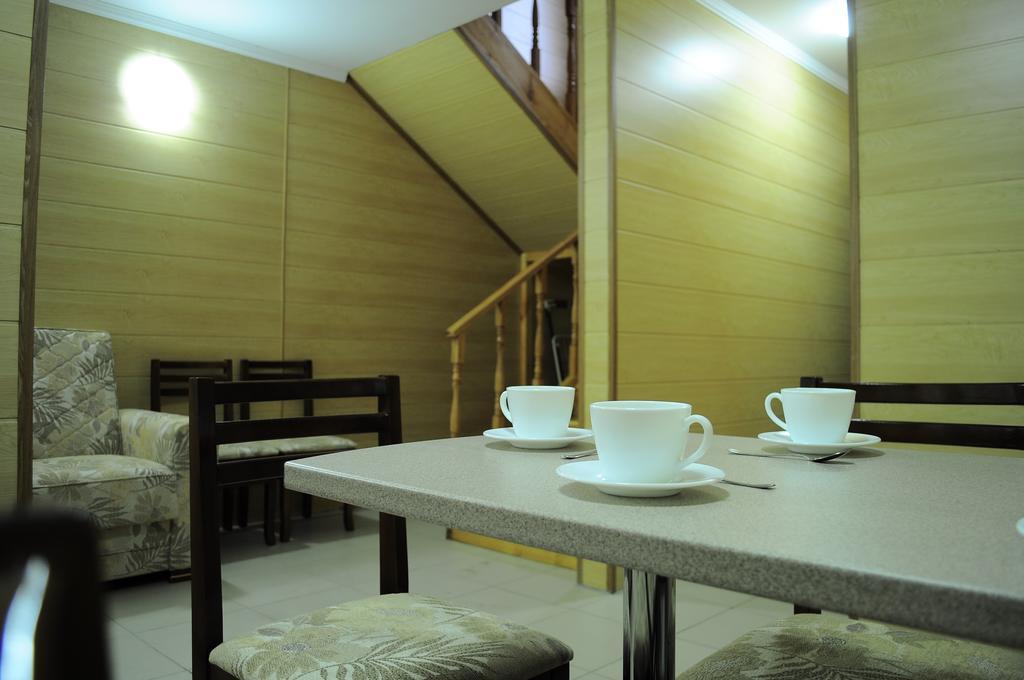 Dome Hotel โชลปอน-อาตา ภายนอก รูปภาพ